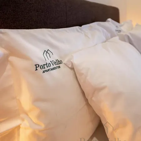 2br With Private Parking By Velho Apartment *